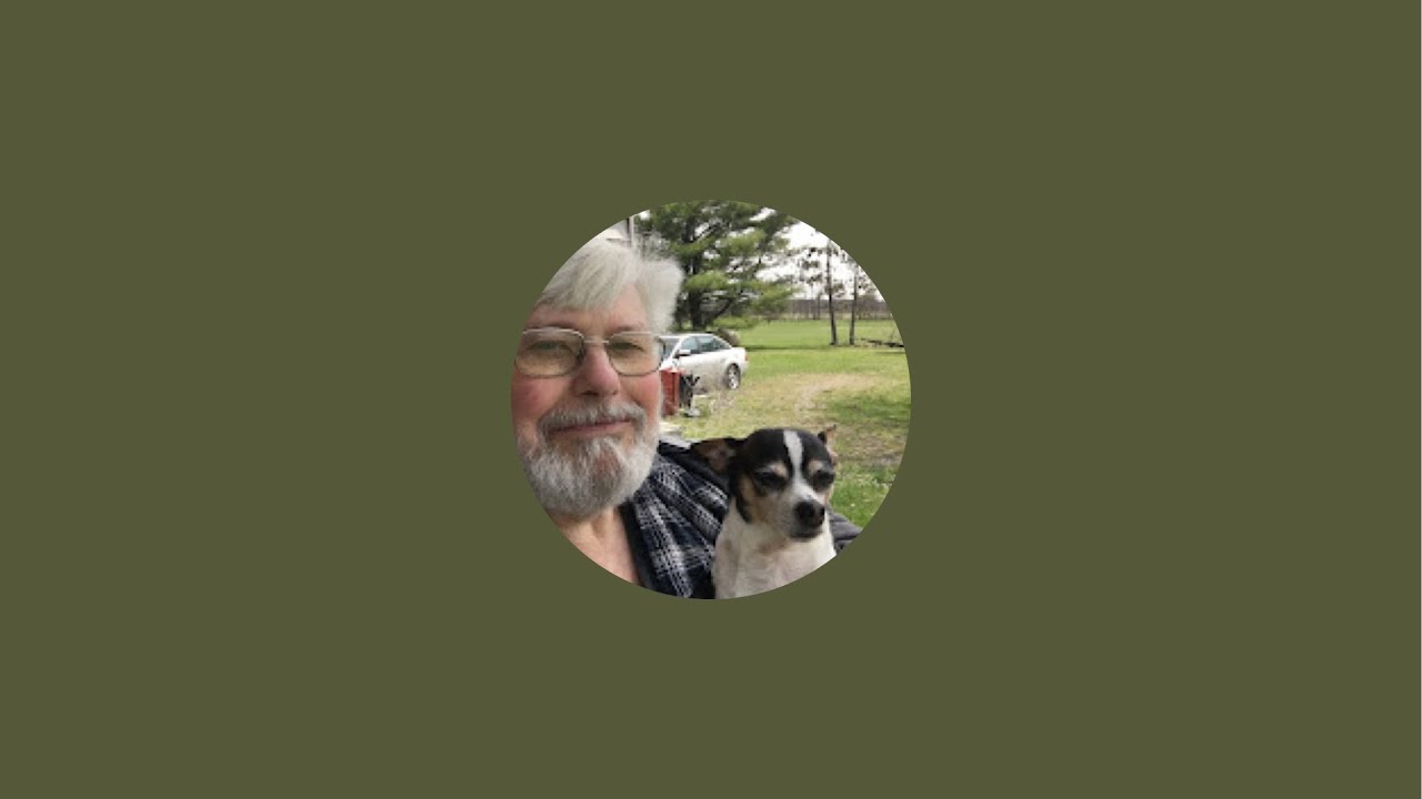 Ray_Crum is live! From the beach  having lunch