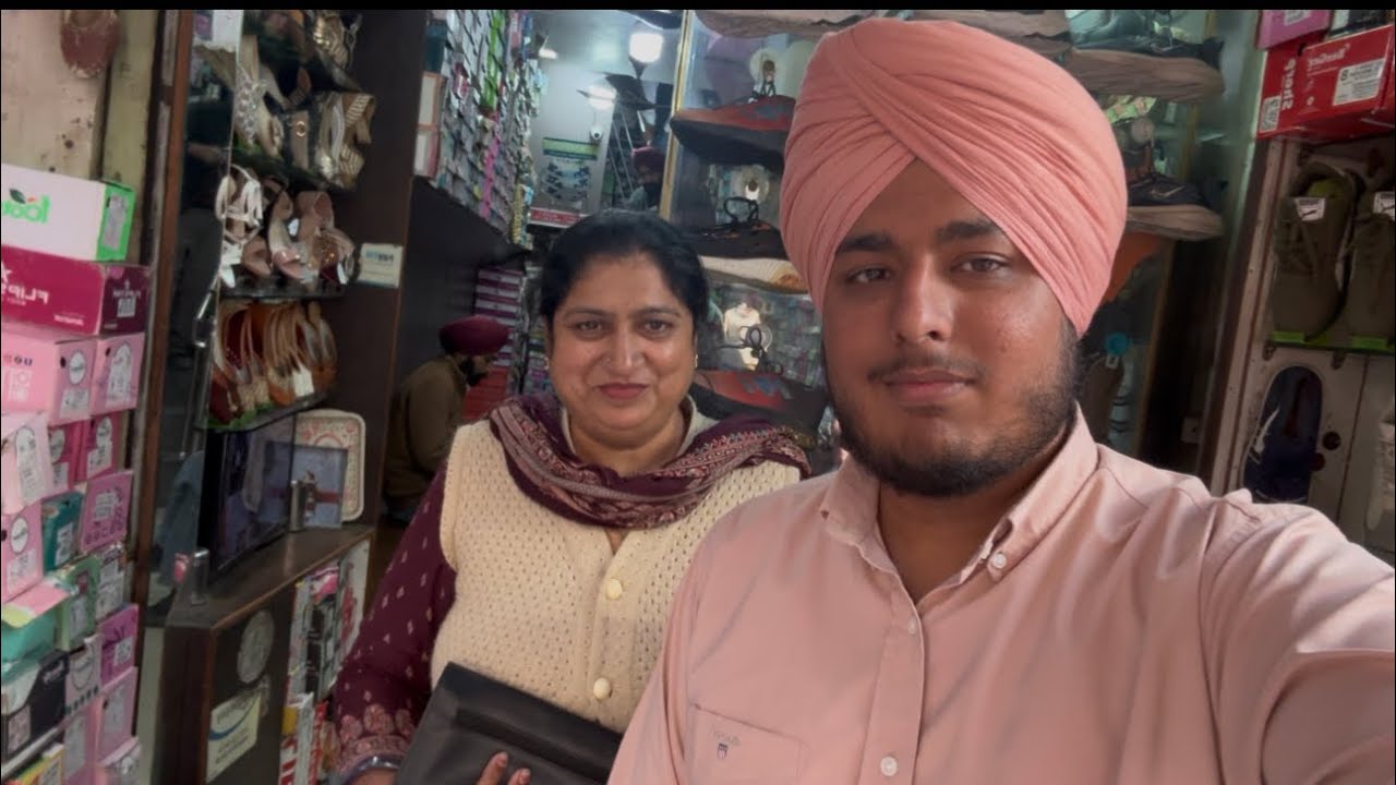 ਮੰਮੀ ਨਾਲ ਸਰਹਿੰਦ ਨੂੰ 😀 (#sirhind #fatehgarhsahib #market #shopping #withmom #vlog28 