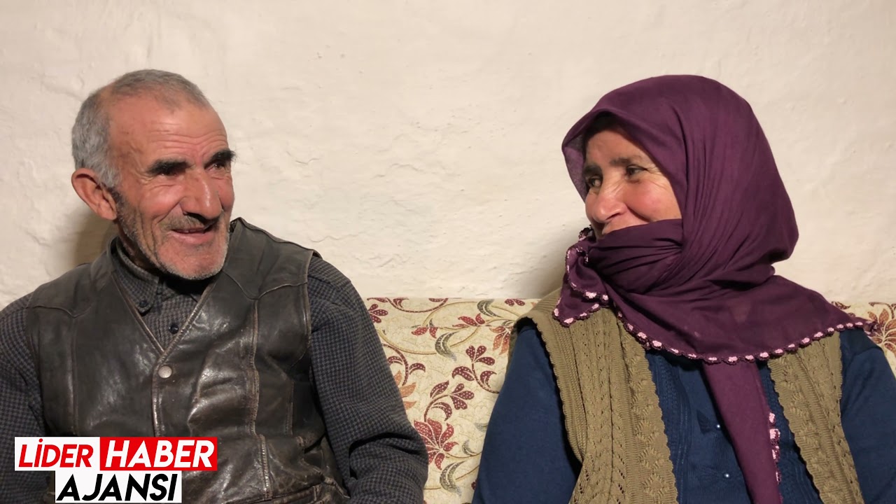 Eşimi Türkülerimle Evlenmeye İkna Ettim