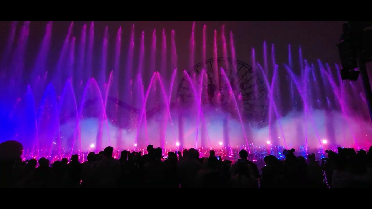 World Of Color Happiness From The Dining Package Viewing Area.