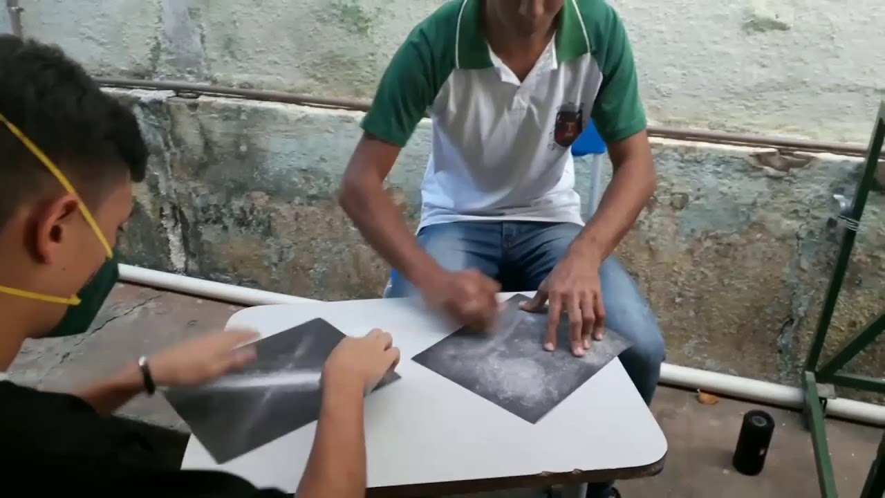 Incrusta&ccedil;&atilde;o de artr&oacute;podes em resina como material did&aacute;tico pedag&oacute;gico para as aulas de ci&ecirc;ncias...