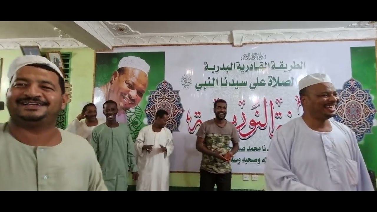 المدينة الحالي طيبة المبدع يوسف الشيخ والمجموعة بحضور أحفاد الشيخ عبد الرحيم البرعي