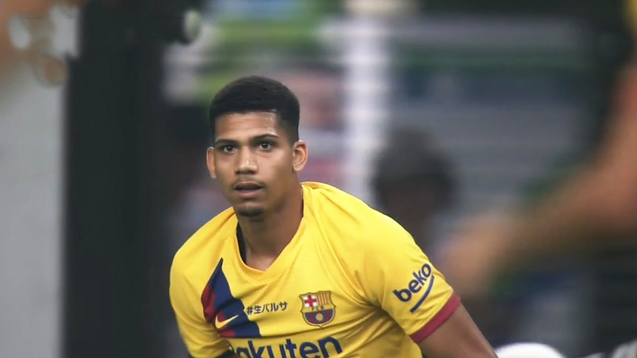 Ronald Araújo debut vs Vissel Kobe (27/7/19) HD