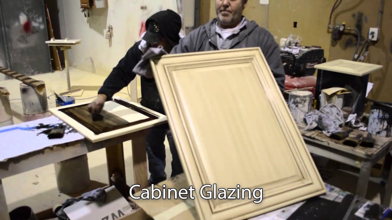 KITCHEN CABINET GLAZING