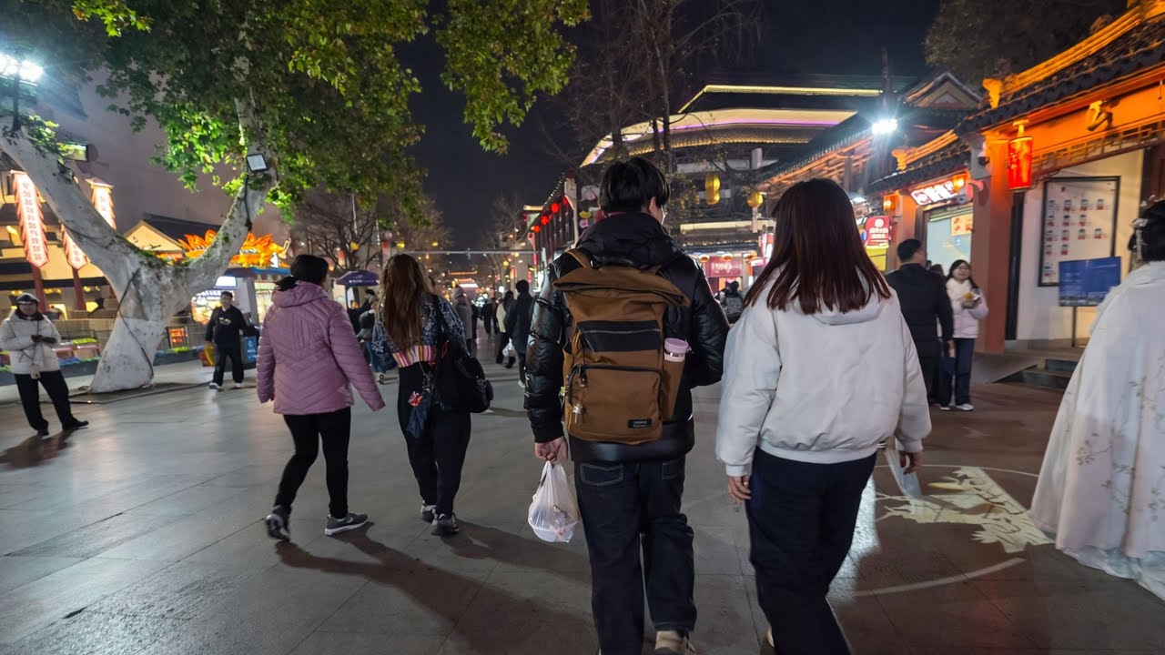 [4K] Night Walk in Nanjing | Relaxing Pedestrian Street Ambience