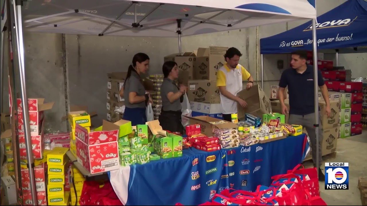 CAMACOL holds annual holiday giveaway event at loanDepot Park