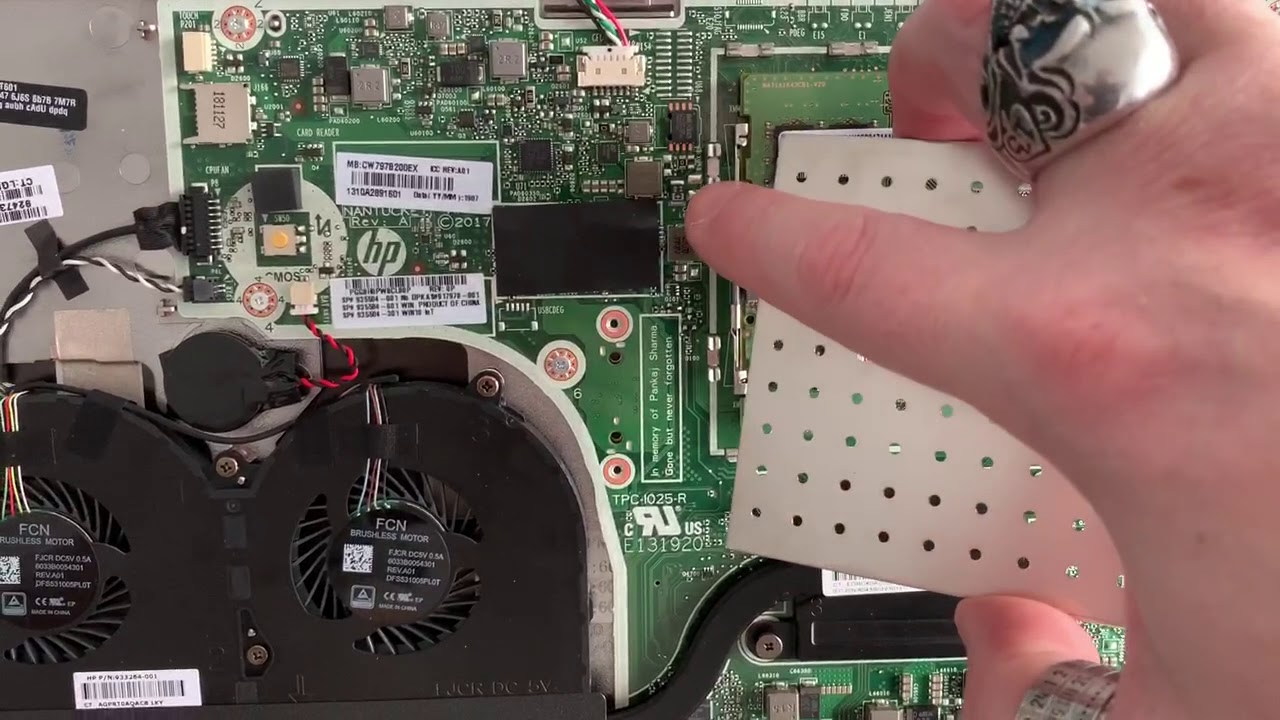 Add or change memory on HP Engage One