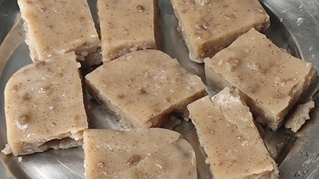 सिघाड़ा के आटा का हलवा बनाने का असान तरिका😊 एक बार जरुर देखें🙏by उषा सिंह🙏