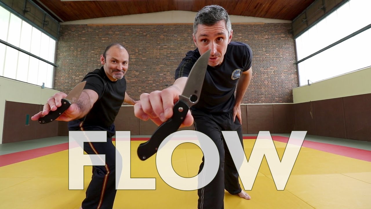 Flow couteau en Arnis Kali
