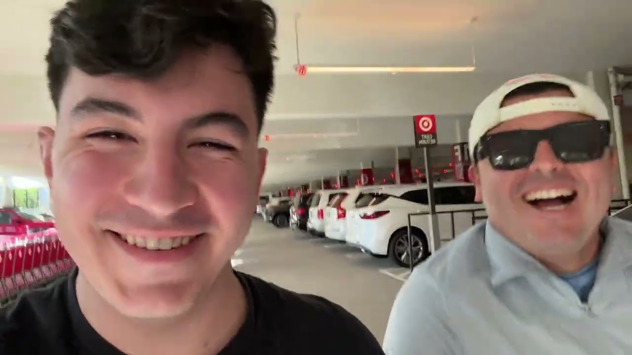College Vlog #199 - The California Mall Experience