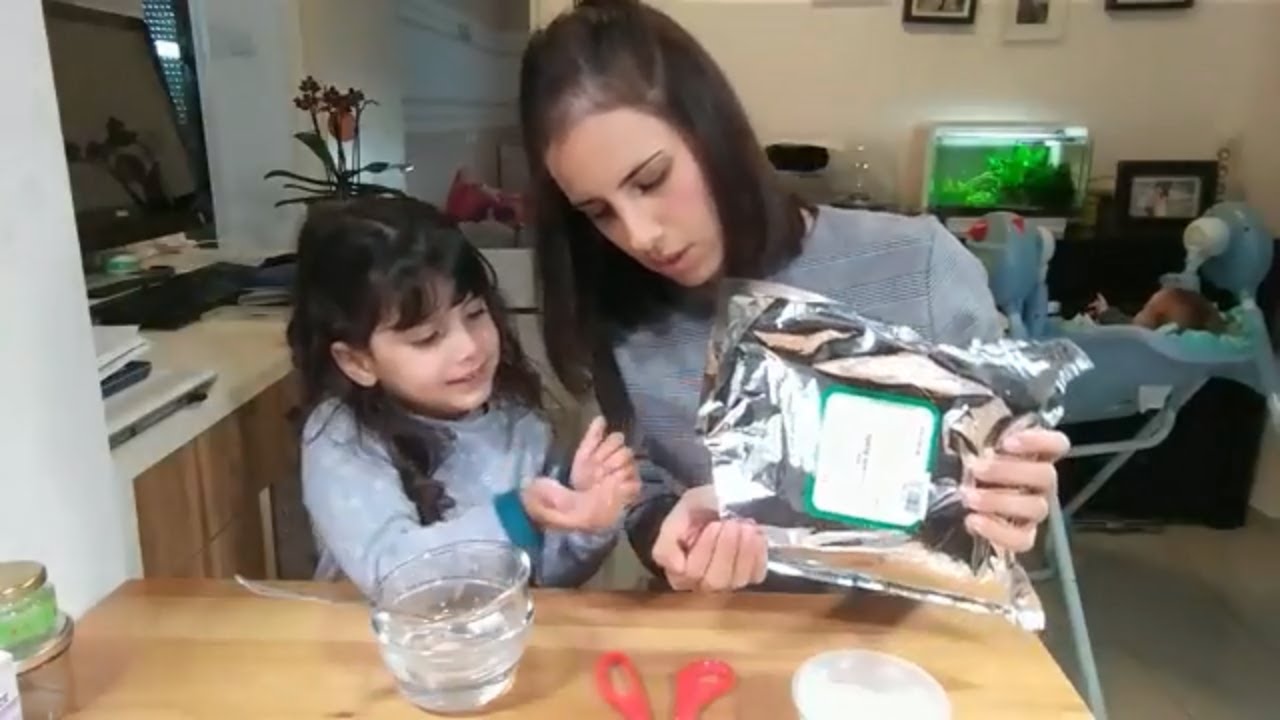 שפתון ביתי מ-3 מרכיבים טבעיים!