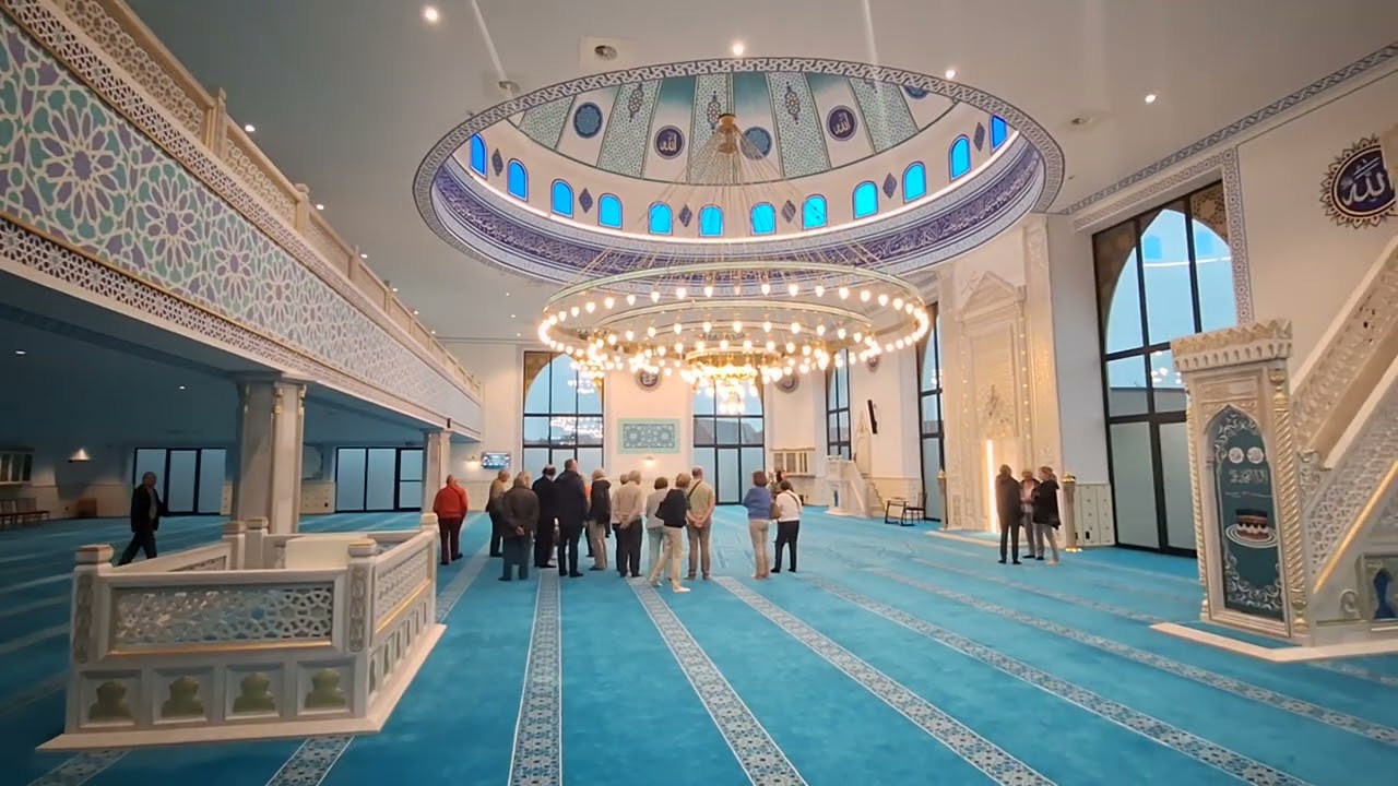 DIYANET SAKARYA MOSKEE CAMII LOKEREN; Sterrestr 96 --- grootste Belgische Moskee --- ZA. 24 mei '25