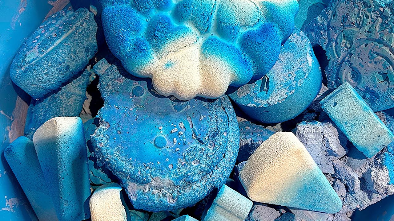 Blues | asmrgymchalk | crispy | crunchy | satisfying | please subscribe 