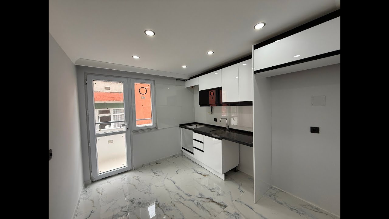 ABDİ İPEKÇİ MAH.GEBZE İSTASYONA ÇOK YAKIN 2+1 ARA KAT DAİRE                     #gayrimenkul #emlak