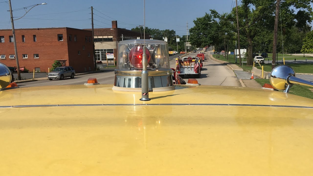 Ride Along Through Harrisburg on a 1982 Ford C Cabover Engine w/Q and Airhorn - PA Pump Primers 2018