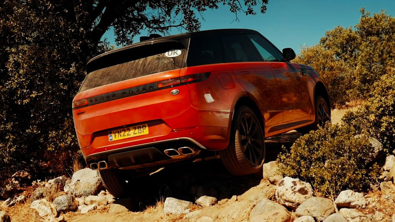 2023 Range Rover Sport – Luxury and powerful off-road SUV