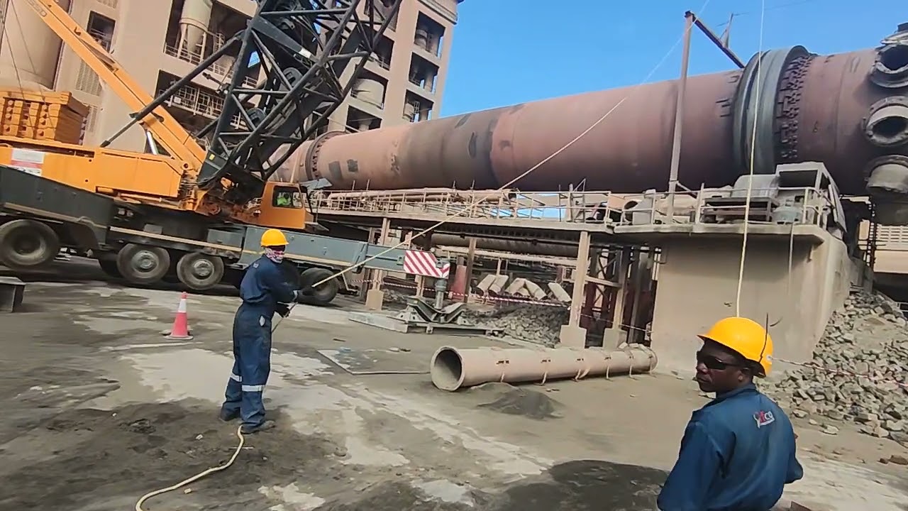YÜKSEKTEN DÜŞÜP ASKIDA KALAN İŞÇİYİ VİNÇLE KURTARMA TATBİKATI HSE EMERGENCY DUMMY RUN