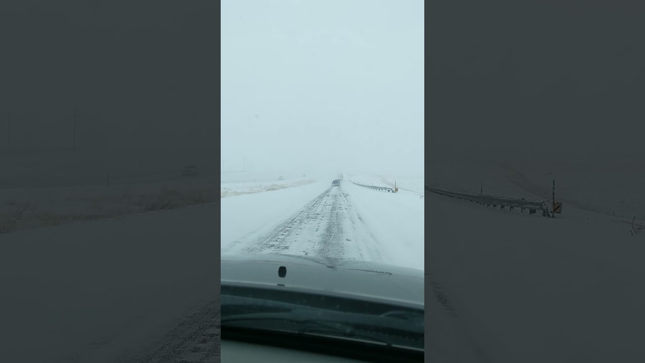 Bad Road Conditions Colorado I-25 South of Pueblo New Year's Day #shorts