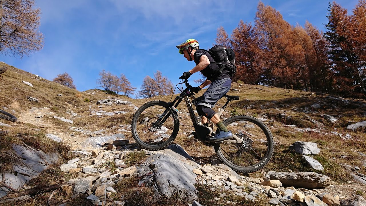 Uphill Challenge: belle mont&eacute;e technique en VTT &eacute;lectrique