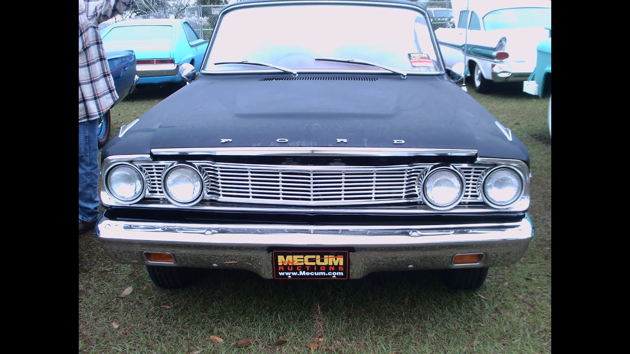 1964 Ford Fairlane 500 Ranch Wagon 8 Passenger Blk KissimmeeMecumAuction011015A