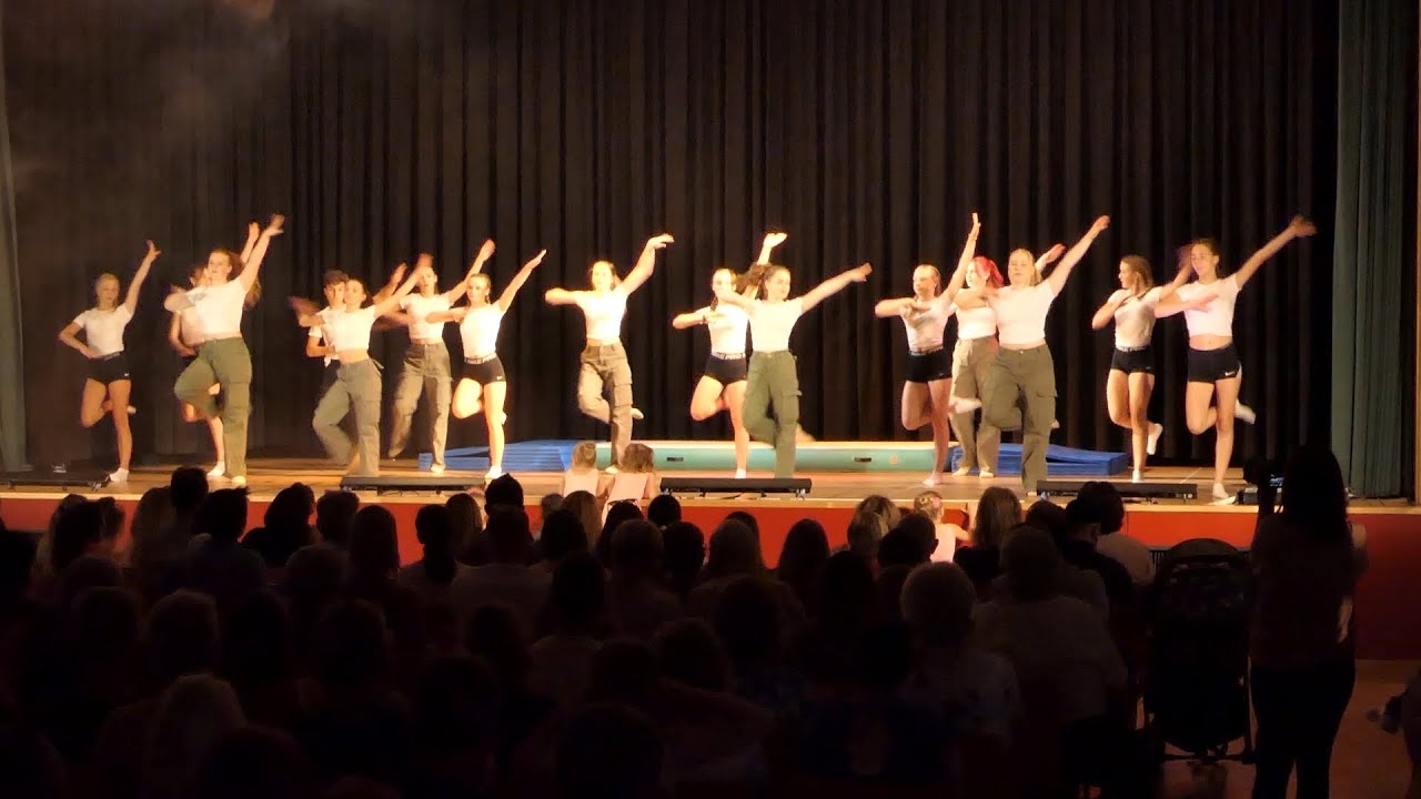 Eine tolle Tanzperformance bot die Tanzschule Dance for LIFE an zwei Wochenenden in Althofen.