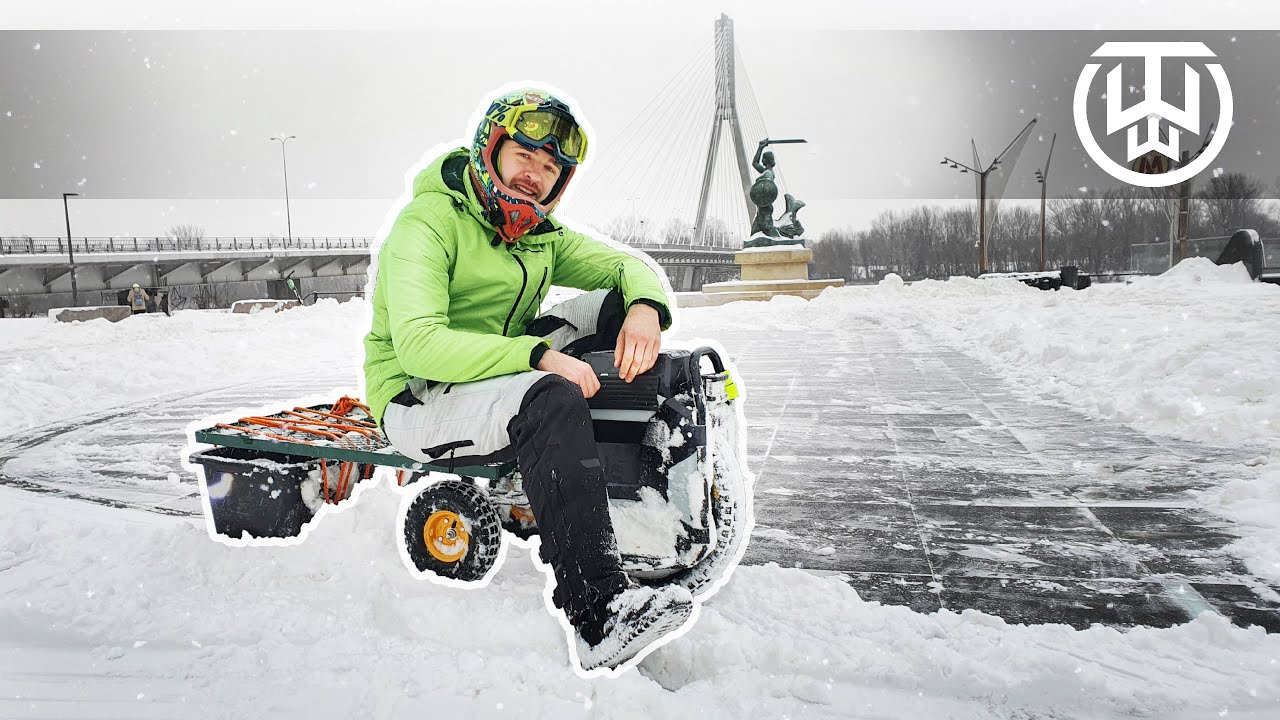 I SNOW-PLOWED Warsaw with a ELECTRIC UNICYCLE