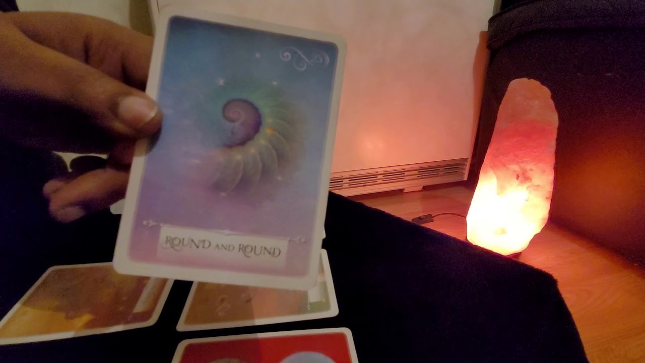 Gemini ♊ January 2021 Card Reading + Bonus 2021 Sneek Peek Reading 🧡 🙌🏾