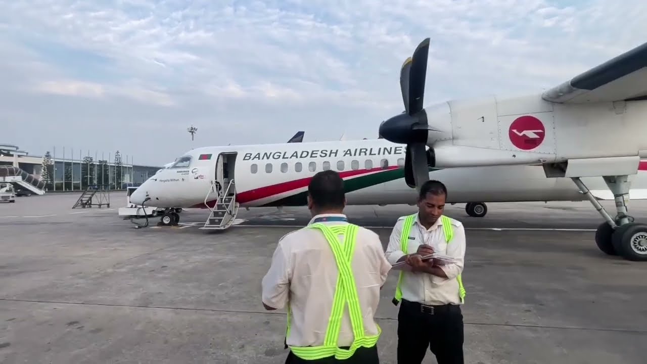 Dash 8 Q400 Aircraft Familiarization | Cabin Crew Safety & Cabin Checks   .  #foryou #shortvideo