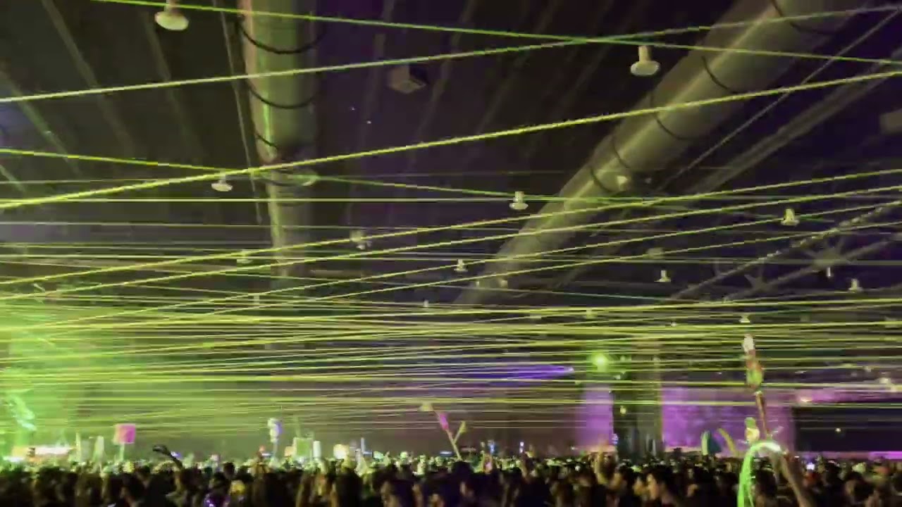 Rave party Philly 😎