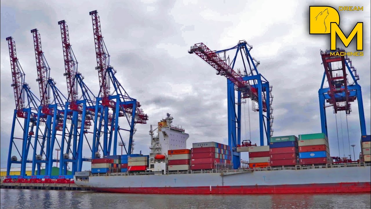 Giants of the sea: Exploring world's largest container ships ⚓️ closeup at the containerterminal