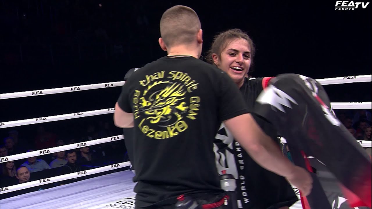 Vlada Kuharenko vs Donna Cheli. FEA kickboxing WORLD GP 7.12.2019