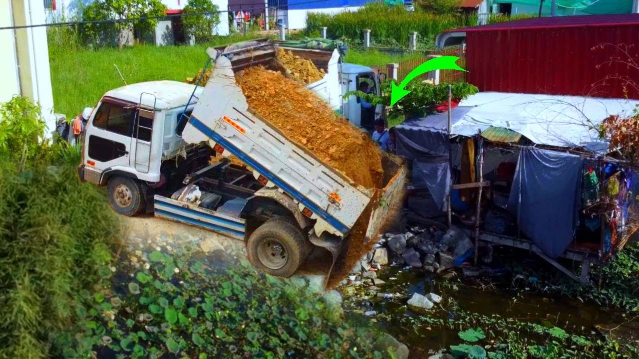 Starting a New Project!! Dump truck 5-ton Bulldozer komatsu D20 push Stone delete water