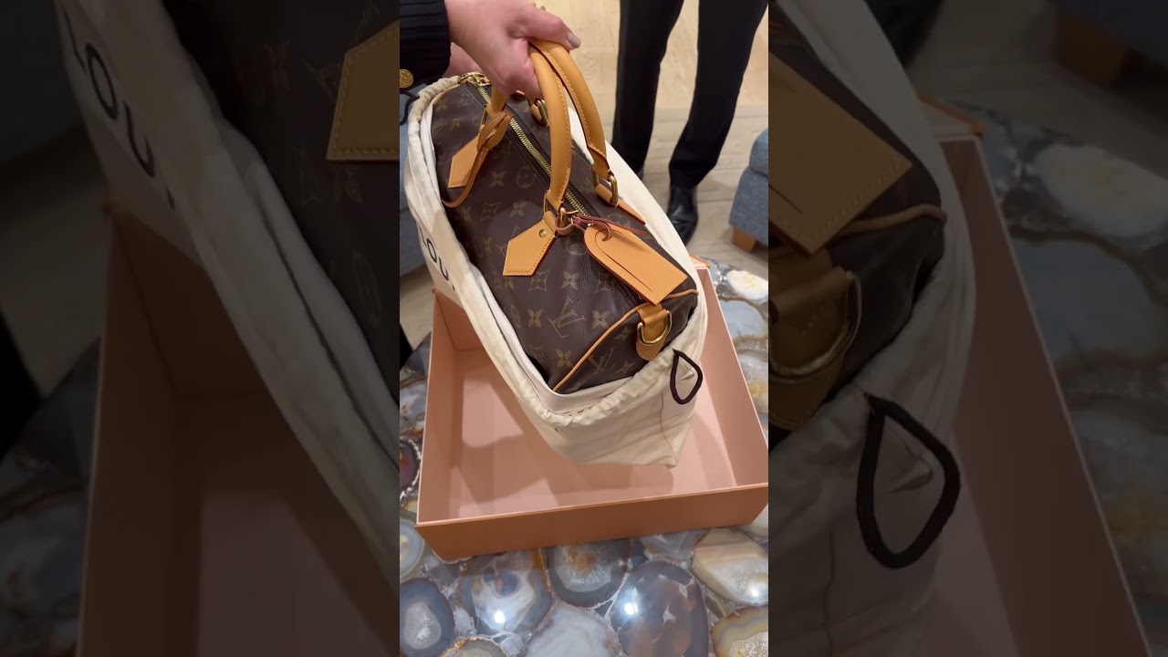 Come with me to pick up my new Louis Vuitton Bag! #louisvuitton #shorts #unboxing