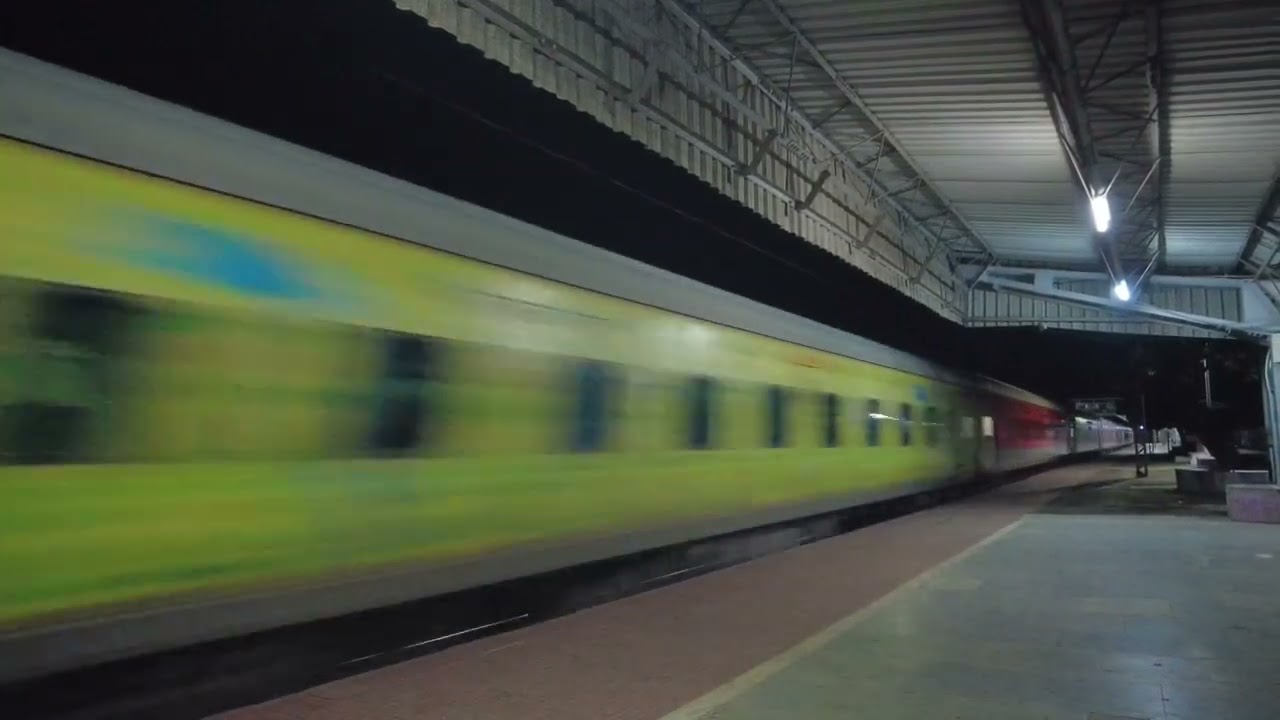 Dangerous Late Midnight Trains In South Eastern Railways Destroys Stations