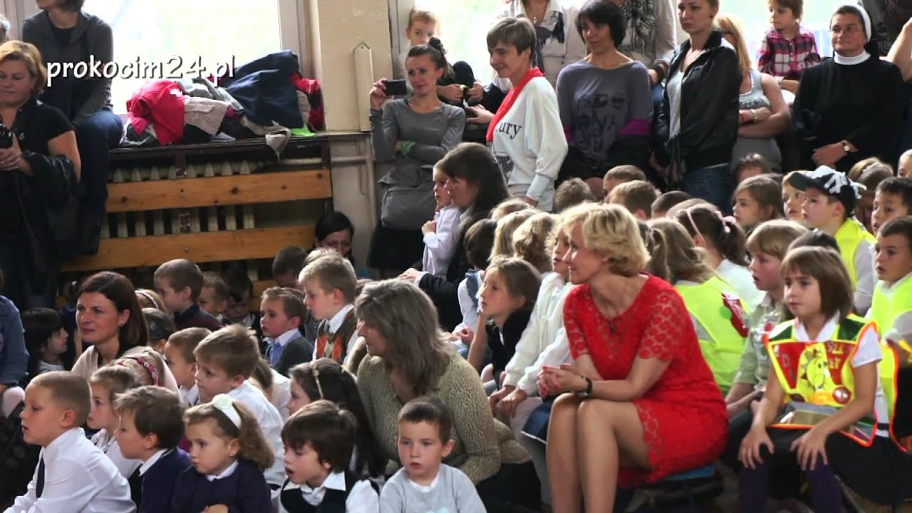 Ceremonia pasowania na ucznia w SP nr 24 w Nowym Bieżanowie