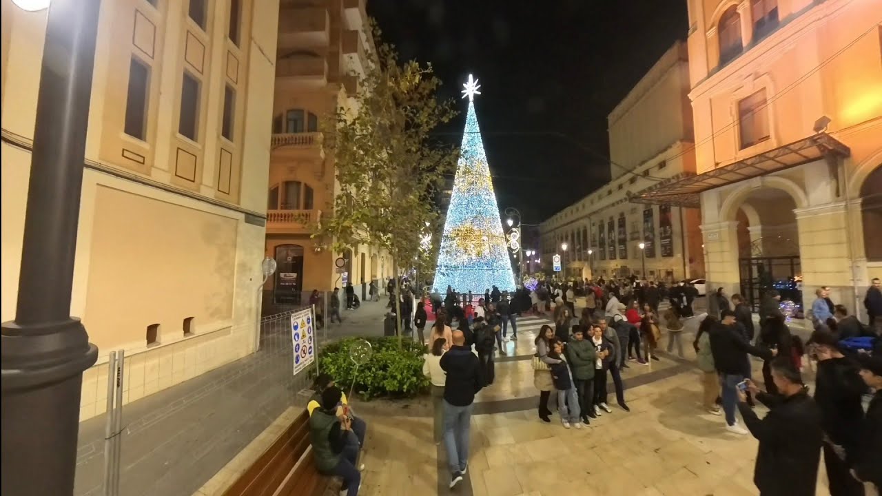 Noël à Alicante  ( Espagne ) - video 4K