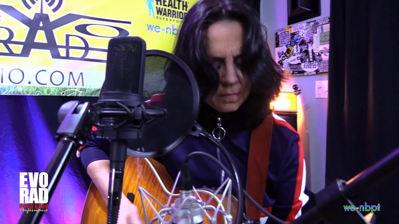 No Small Children - Hold On Tight I'm Flying - Live on EVO RAD - 2019