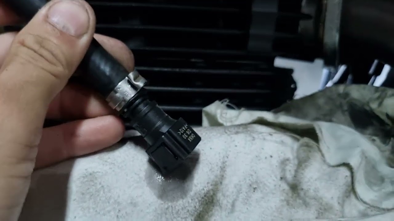 Como remover o tanque da Royal enfield Himalaya 2019 até 2024