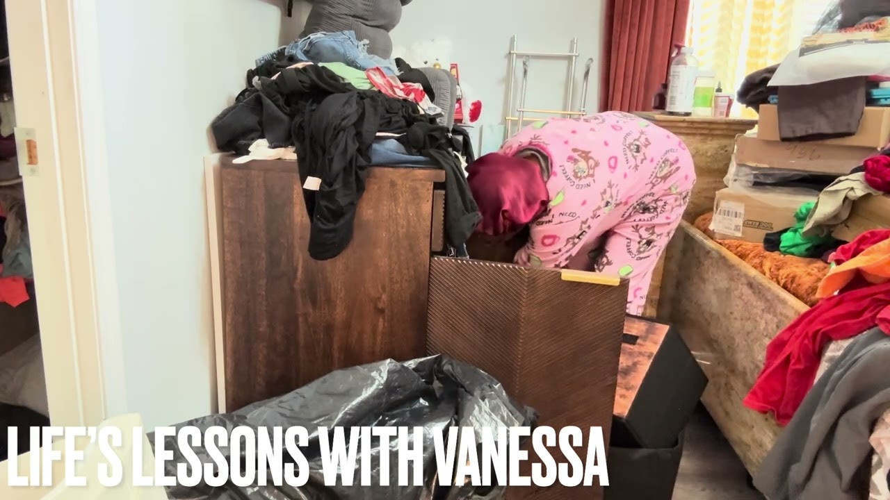 EXTREME CLEANING MY BEDROOM cleaning motivation 