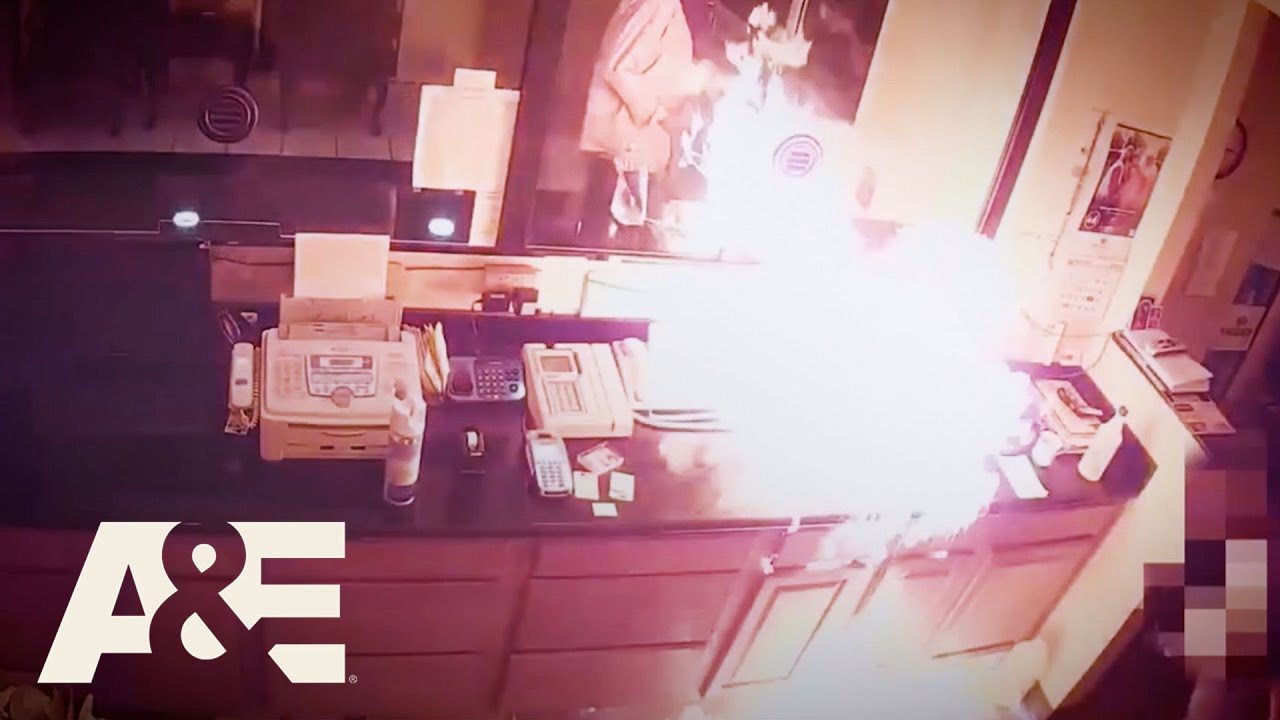 Man Pours Gas & Lights Up Hotel Front Desk in Robbery Attempt | I Survived a Crime | A&E
