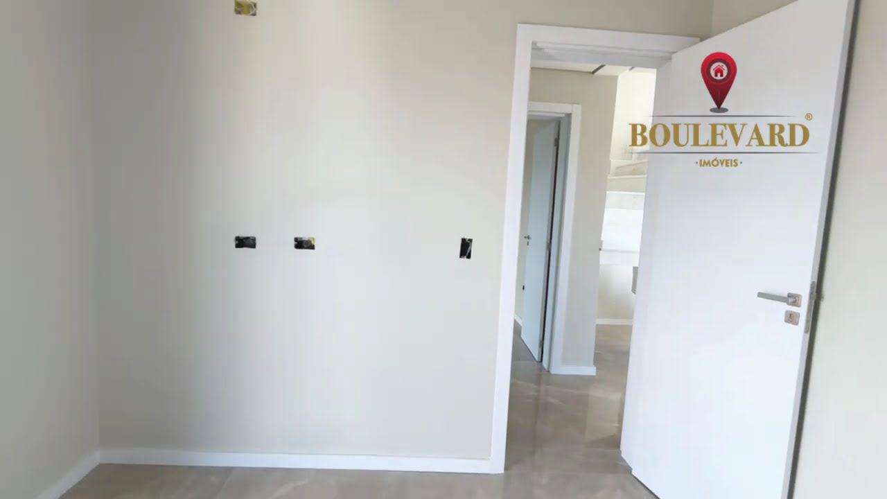 Cobertura com 02 dormitórios e 102,79m² em Curitiba/PR - CO0119