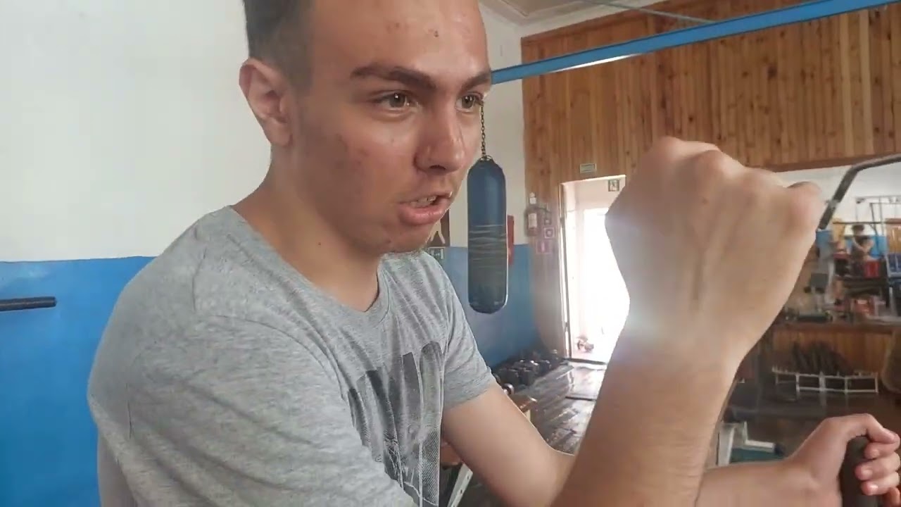 КАЧАНИЕ КИСТЕЙ И ПЛЕЧ!!!