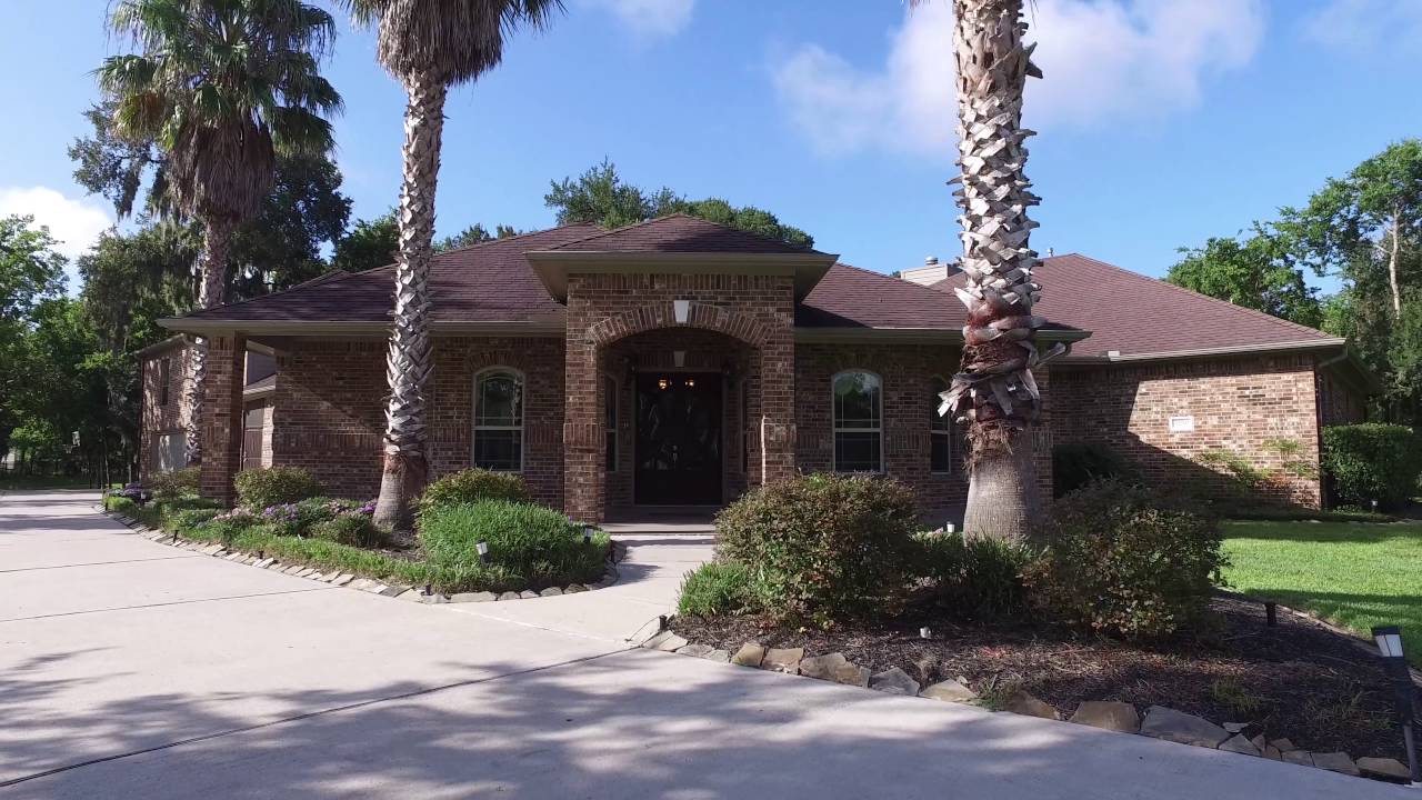 32707 Wales Cir, Fulshear, TX 77441, narration