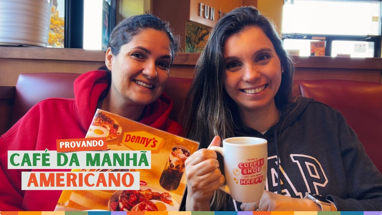 Café da manhã tipicamente americano no Denny's