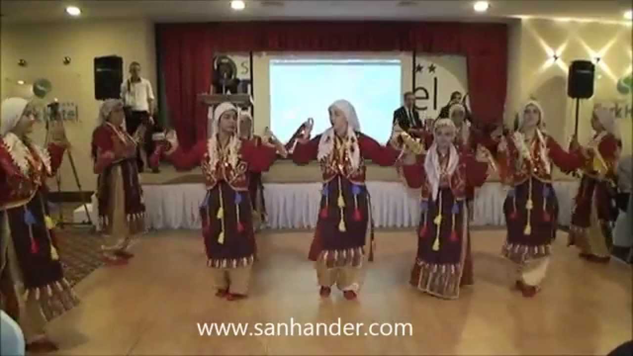 SANHANDER FOLKLOR EKİBİ