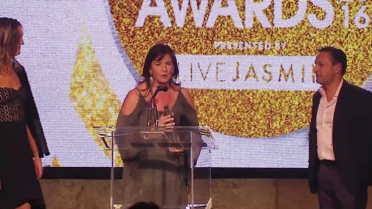 2016 XBIZ Awards - We-Vibe Wins 'Couples Sex Toy of the Year' Award