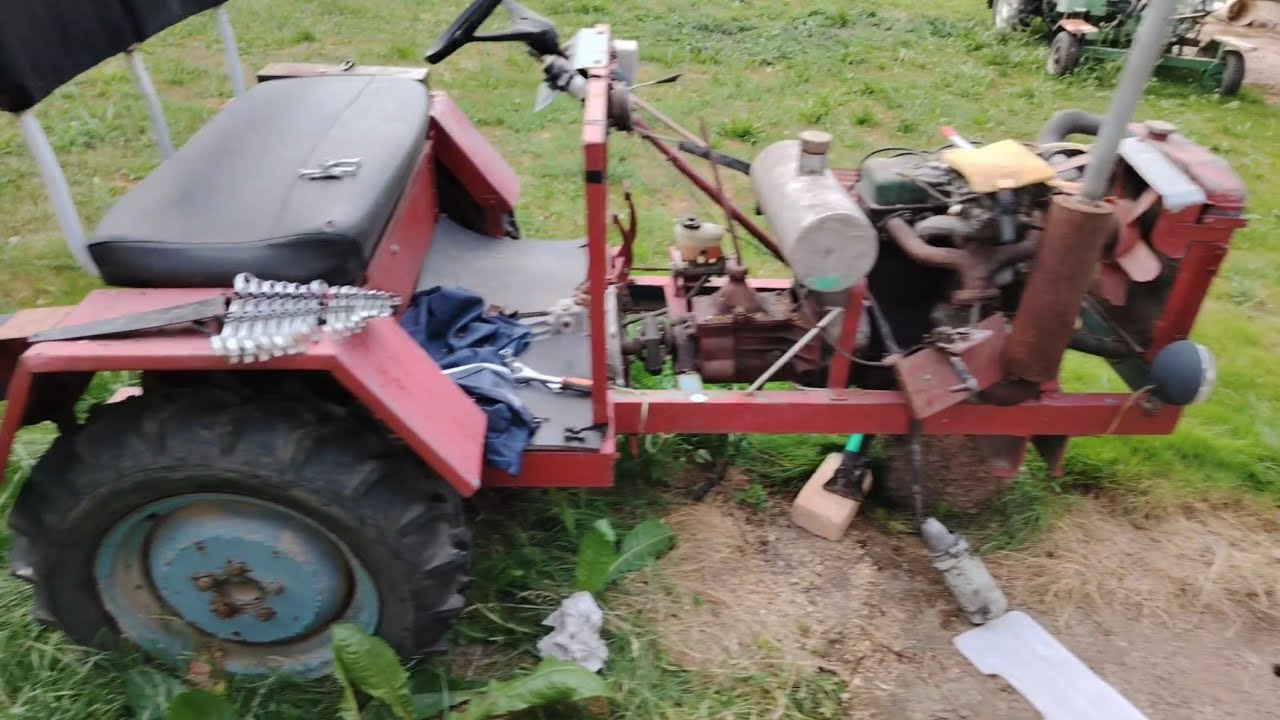 Tak se s ním loučím - domácí traktor s motorem škoda 1202, rozebírání.