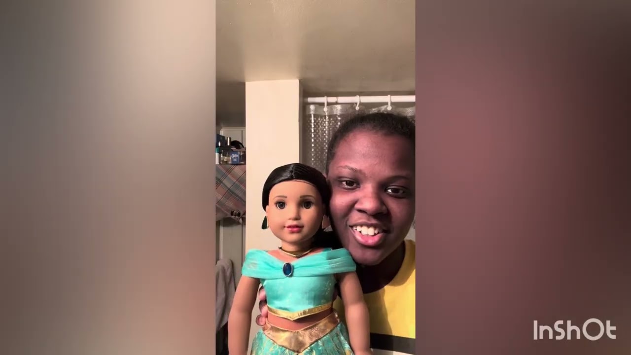 Unboxing a new AG doll from the Disney line🥰😍
