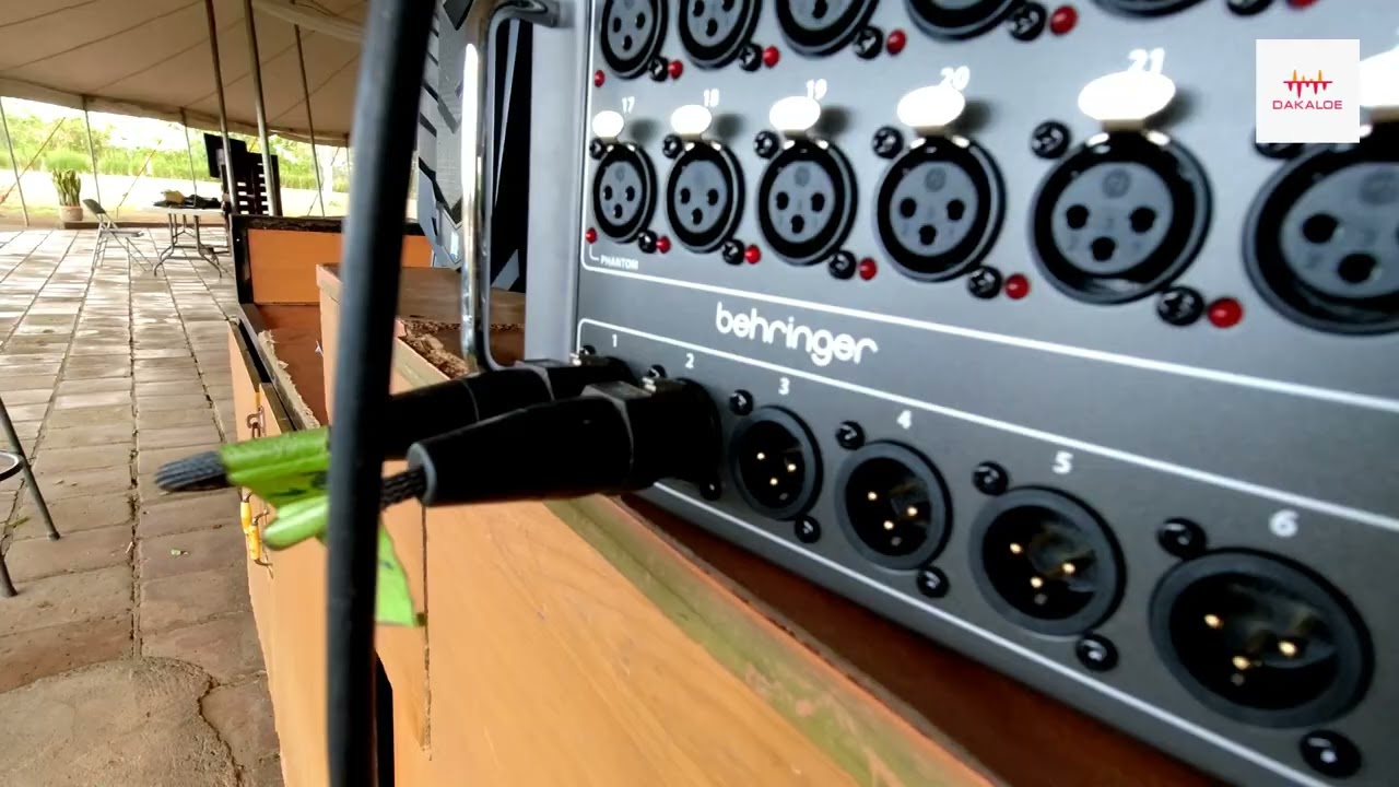 Configuración s32, salida local y por AES50 simultáneamente.