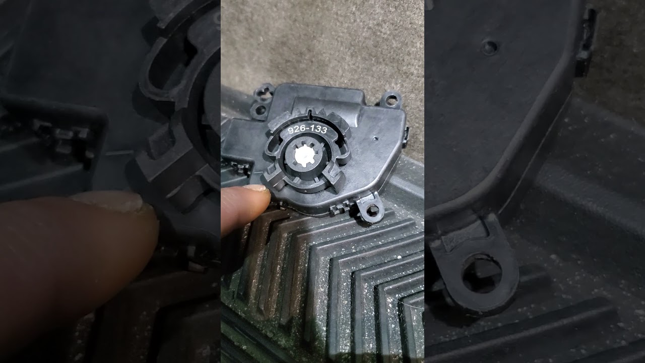 Chrysler/Dodge/Jeep Blend door jammed on Hot ... Jammed/Glued Blend door... Broken actuator gear